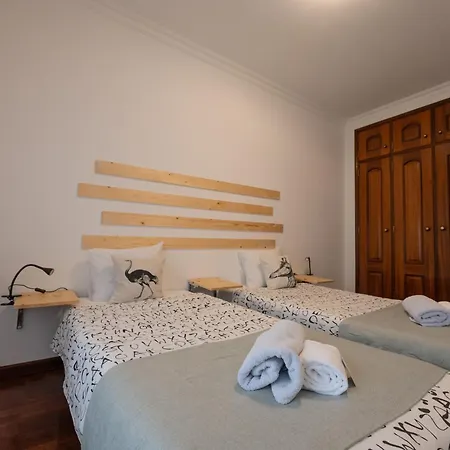 Lovely House, Paredes Alenquer