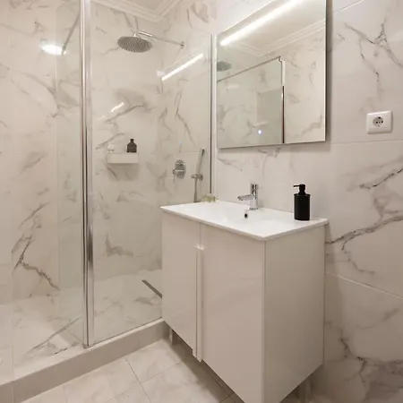 Апартаменты Lovely House, Paredes *