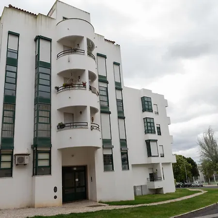 Apartment Lovely House, Paredes Alenquer
