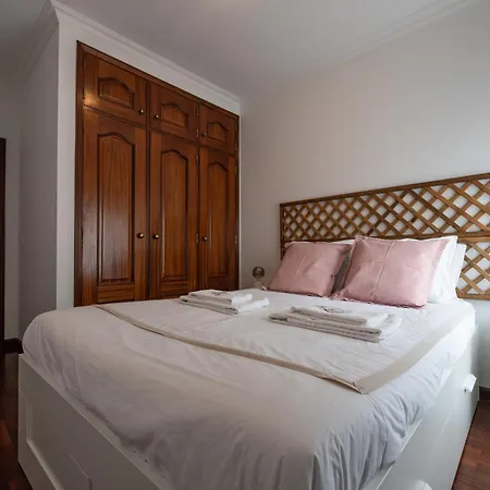 Apartment Lovely House, Paredes