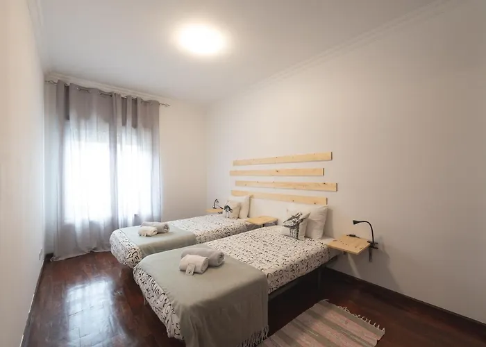 아파트 Lovely House, Paredes
