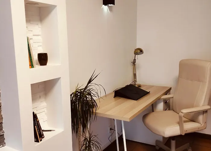 Lovely House, Paredes Apartmán *